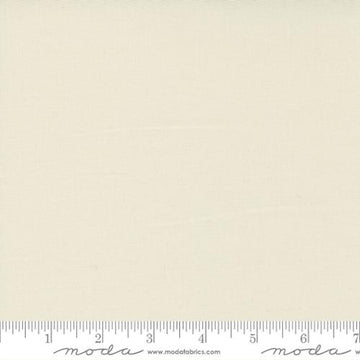 Moda Bella Solids in Eggshell 9900 281, Item No. 23510